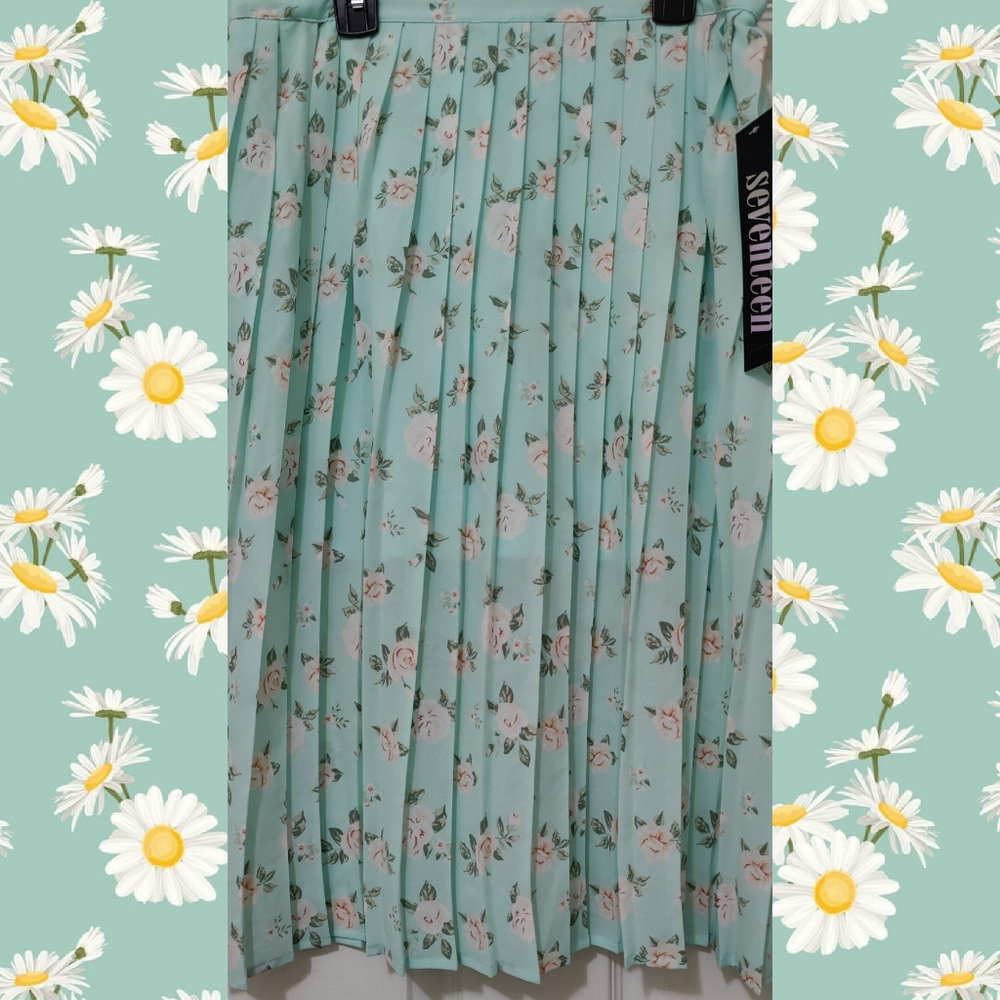 🌼Seventeen Floral Mint Pleated Skirt